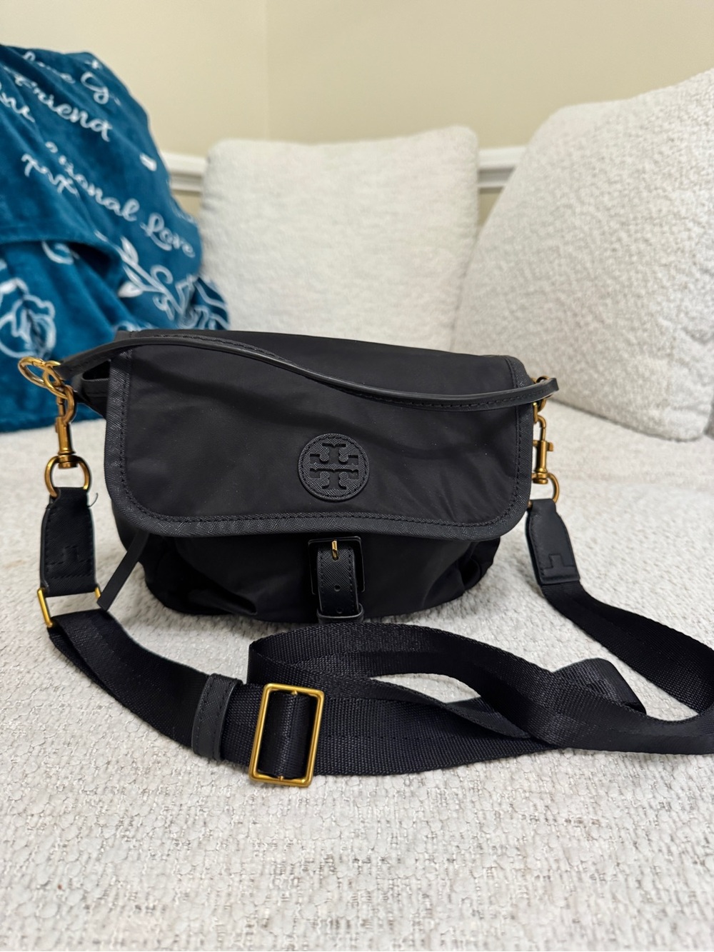 Tory Burch Nylon Messenger Bag Black Crossbody Gold Hardware COA Included
